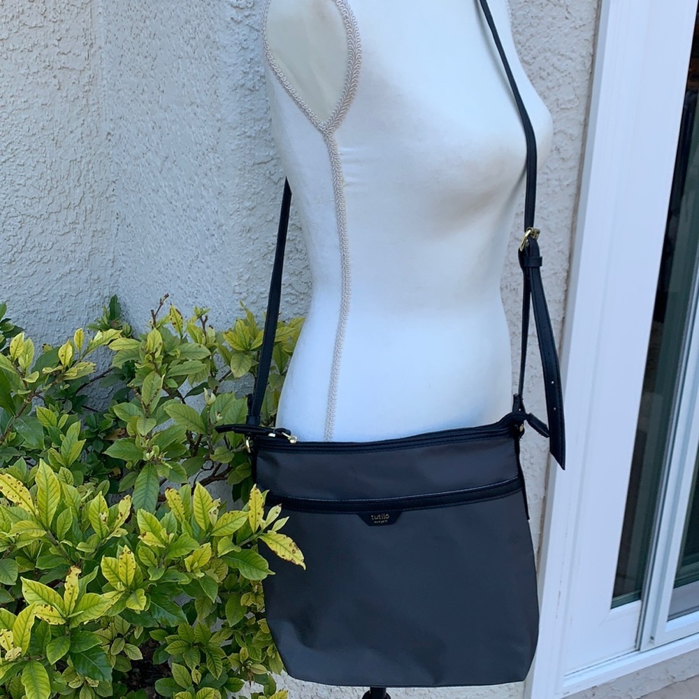 Tutilo Grey Nylon Crossbody Purse w Small Pouch